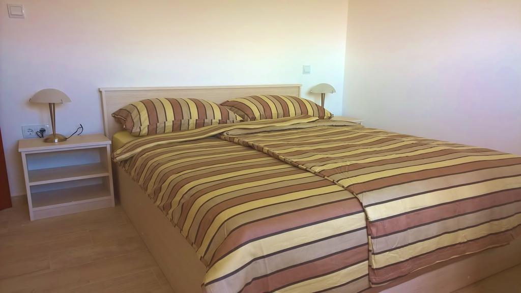 Villa Palas Apartments 2 Рогозница Номер фото