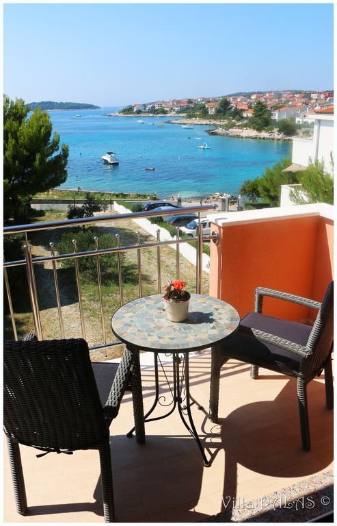 Villa Palas Apartments 2 Рогозница Экстерьер фото