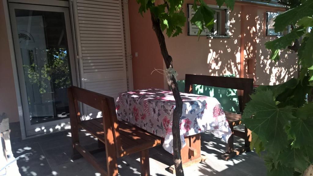 Villa Palas Apartments 2 Рогозница Экстерьер фото