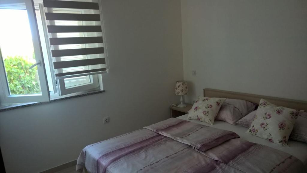 Villa Palas Apartments 2 Рогозница Экстерьер фото